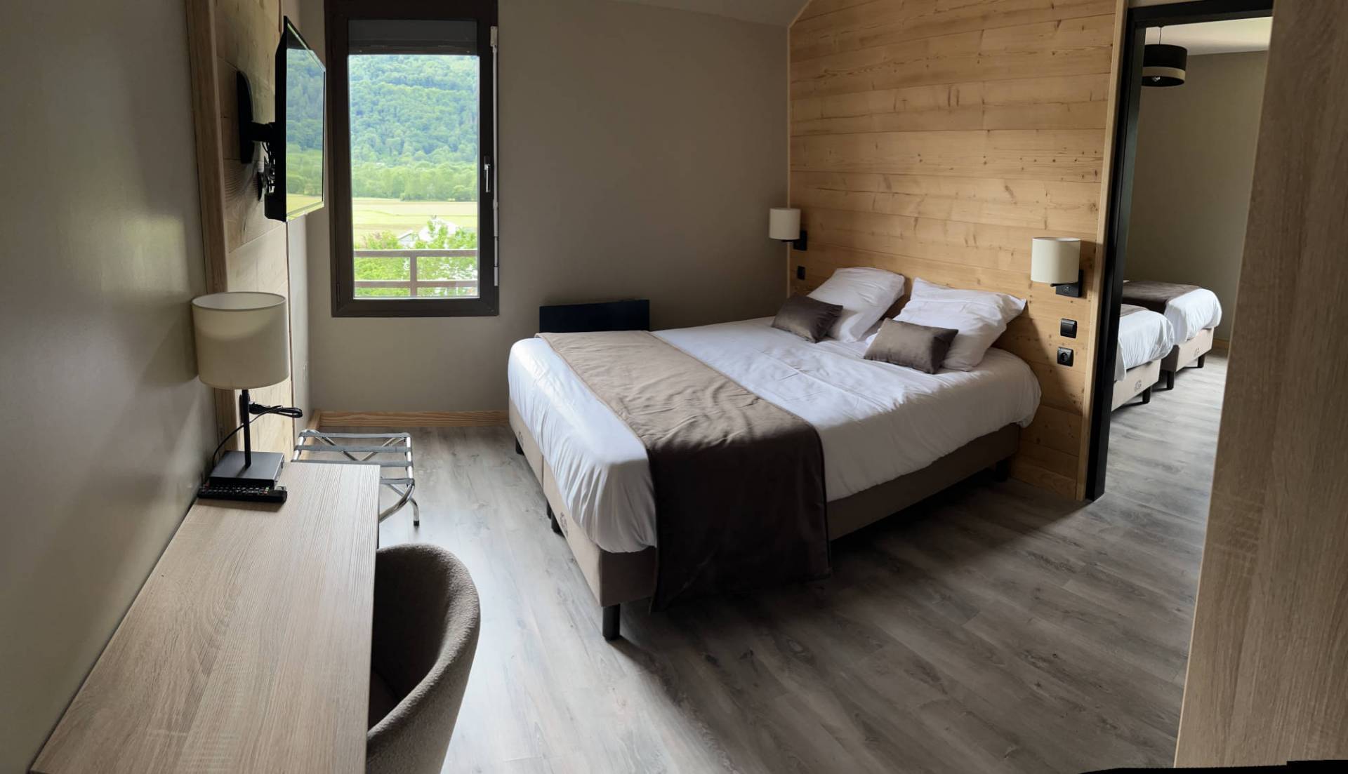 Chambre Familiale, hôtel dans les Pyrénées  | Hôtel Le Picors dans le Val d'Azun