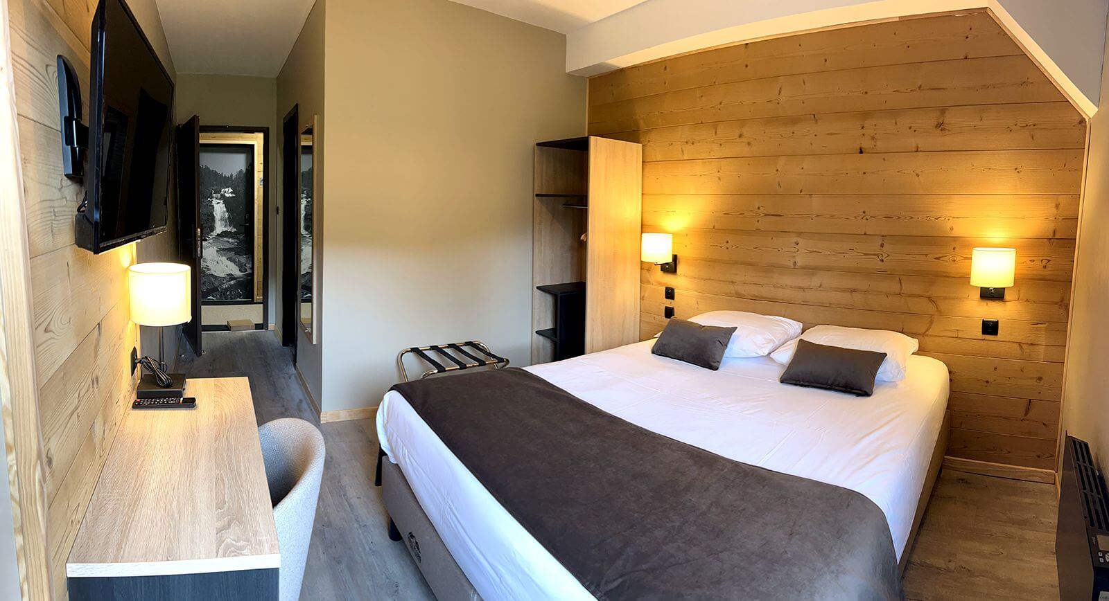 Chambres Hôtel Restaurant<br>le Picors<br>